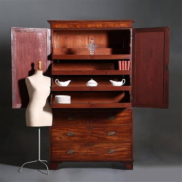 Grote foto zeer strak engels kabinet in fraaie lichtere mooi verouderde kleur ca 1800 no.421015 antiek en kunst stoelen en banken