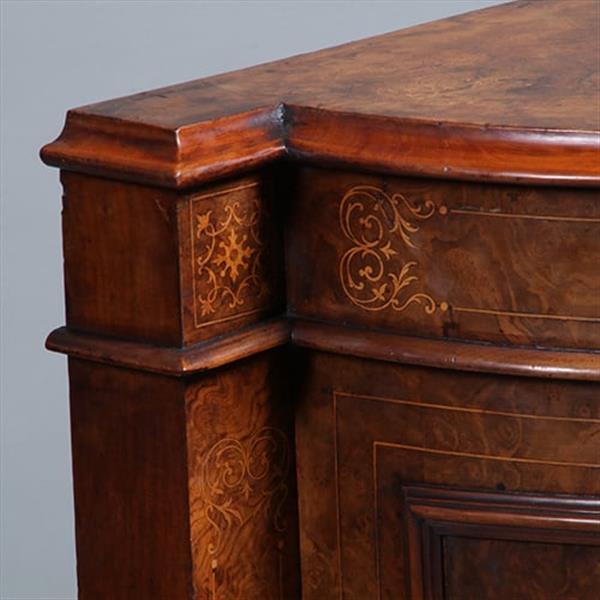 Grote foto blonde notenhouten credenza met kwartronde zijkasten ca 1850 fraaie ingelegde details no.431545 antiek en kunst stoelen en banken