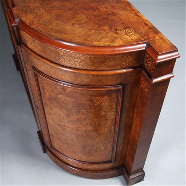 Grote foto blonde notenhouten credenza met kwartronde zijkasten ca 1850 fraaie ingelegde details no.431545 antiek en kunst stoelen en banken
