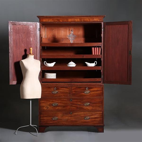 Grote foto zeer strak engels kabinet in fraaie lichtere mooi verouderde kleur ca 1800 no.421015 antiek en kunst stoelen en banken