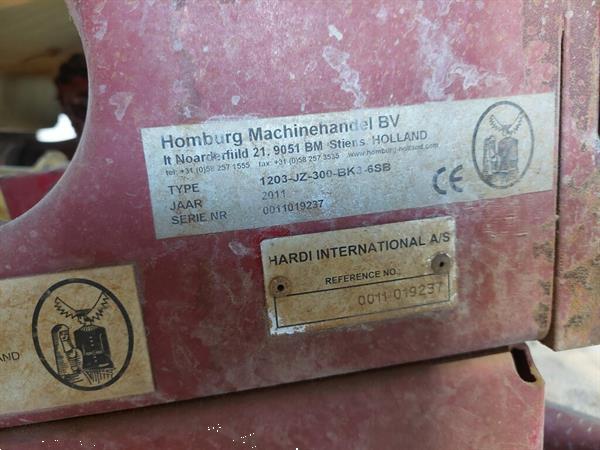 Grote foto hardi veldspuit agrarisch onkruidbestrijding