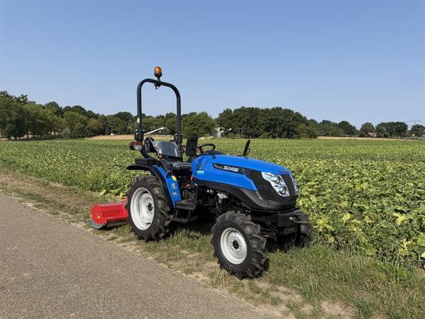 Grote foto solis 26 minitractor demo 2026 16 uur optie klepelmaaier agrarisch tractoren