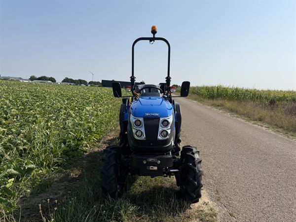 Grote foto solis 26 minitractor demo 2026 16 uur optie klepelmaaier agrarisch tractoren
