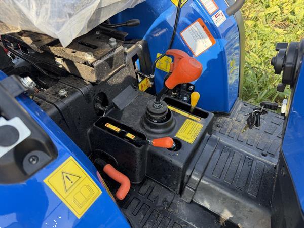 Grote foto solis 26 minitractor demo 2026 16 uur optie klepelmaaier agrarisch tractoren