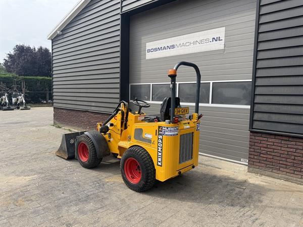 Grote foto knikmops 130 minishovel bj 2024 490 lease agrarisch shovels