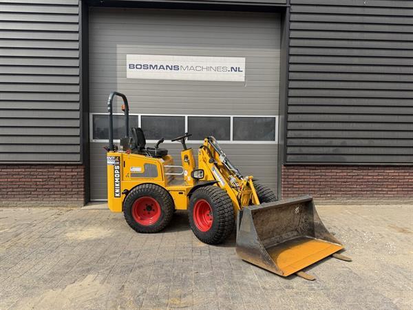 Grote foto knikmops 130 minishovel bj 2024 490 lease agrarisch shovels