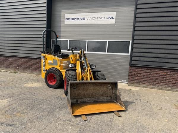 Grote foto knikmops 130 minishovel bj 2024 490 lease agrarisch shovels