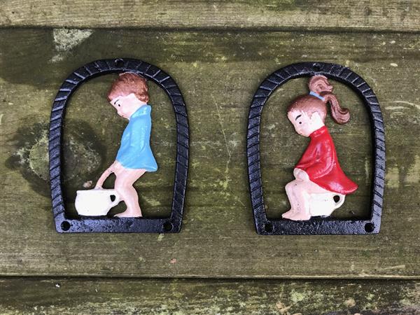 Grote foto set toilet tekens van een jongen en een meisje metaal in kleur doe het zelf en verbouw materialen en producten