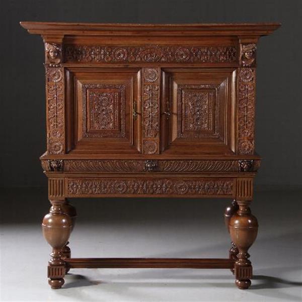 Grote foto 17e eeuws hollands rariteiten kabinetje uit de collectie van koning willem iii koningin wilhelmina antiek en kunst stoelen en banken