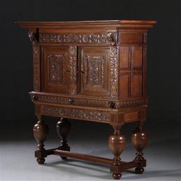 Grote foto 17e eeuws hollands rariteiten kabinetje uit de collectie van koning willem iii koningin wilhelmina antiek en kunst stoelen en banken