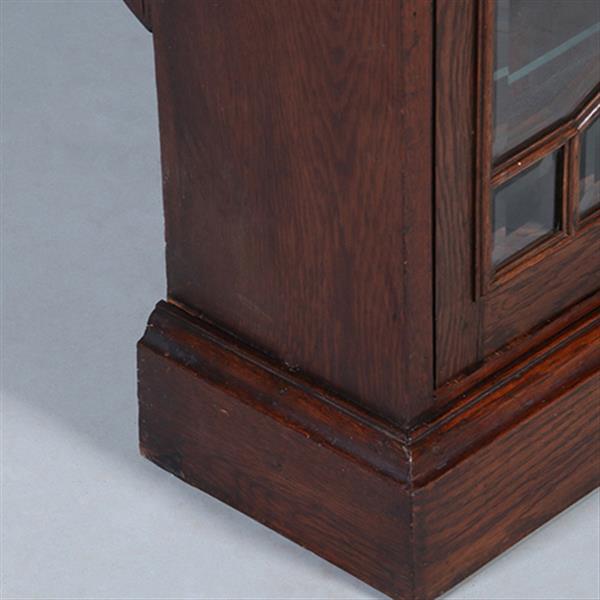 Grote foto bijzonder ondiepe vitrine kast met geslepnglas en 8 verstelbare planchettes ca 1865 no.431560 antiek en kunst stoelen en banken