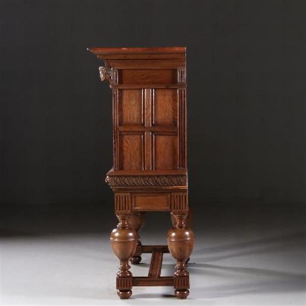 Grote foto 17e eeuws hollands rariteiten kabinetje uit de collectie van koning willem iii koningin wilhelmina antiek en kunst stoelen en banken