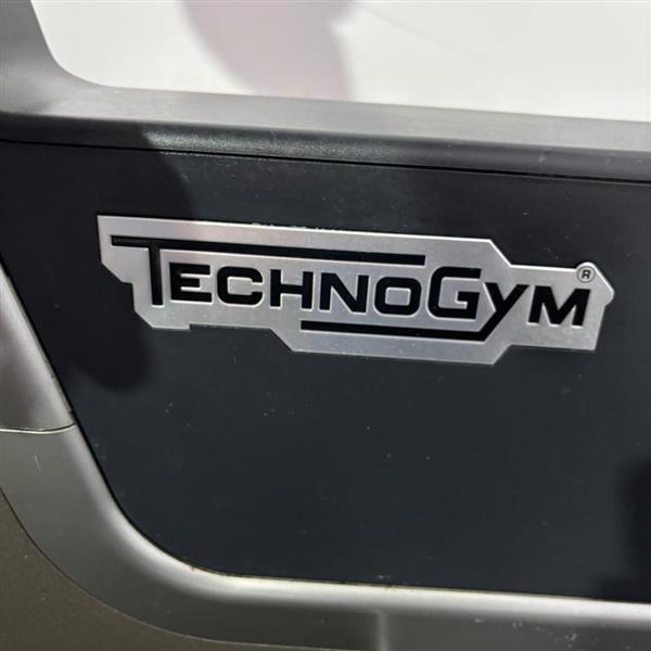 Grote foto technogym bike artis unity 3.0 carbon grey sport en fitness fitness