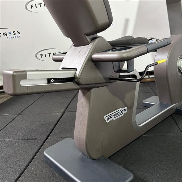 Grote foto technogym recline artis unity 3.0 recumbent bike carbon grey sport en fitness fitness