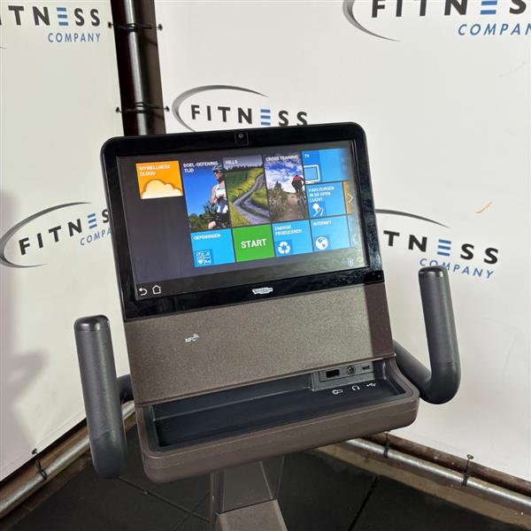 Grote foto technogym recline artis unity 3.0 recumbent bike carbon grey sport en fitness fitness