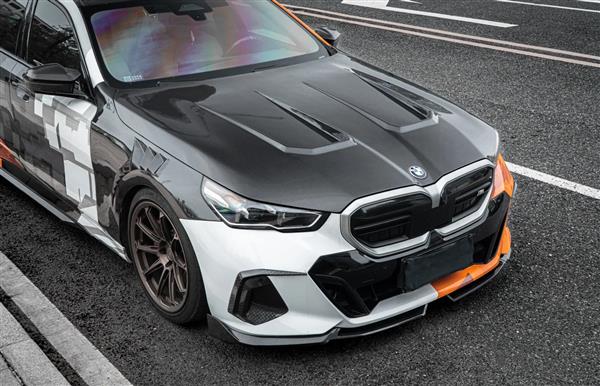 Grote foto dit betreft een bmw g60 g61 5 serie g90 g99 m5 carbon motorkap auto onderdelen tuning en styling