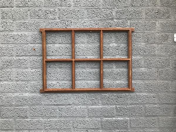 Grote foto gietijzeren stalraam rechthoekig vorm tuin en terras tuindecoratie