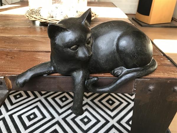 Grote foto 1 sculptuur liggende kat uit polystein mooi huis en inrichting woningdecoratie