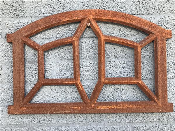 Grote foto gietijzeren stalraam spider klein tuin en terras tuindecoratie