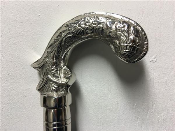 Grote foto wandelstok met prachtig versierd nikkelen greep kleding dames sieraden