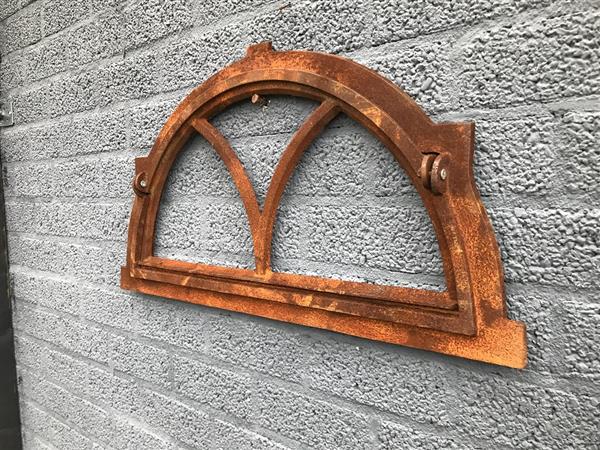 Grote foto gietijzeren stalraam v half rond klapraam tuin en terras tuindecoratie
