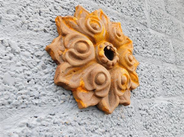 Grote foto muuranker rond gietijzer 20 cm klassiek wandornament tuin en terras tuindecoratie