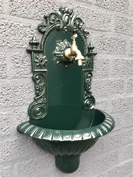 Grote foto prachtige wandfontein gietijzerlook alu groen 60 cm tuin en terras overige tuin en terras
