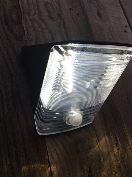 Grote foto mooie wandlamp led solar verlichting bewegingsmelder. huis en inrichting overige