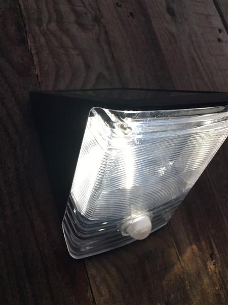 Grote foto mooie wandlamp led solar verlichting bewegingsmelder. huis en inrichting overige