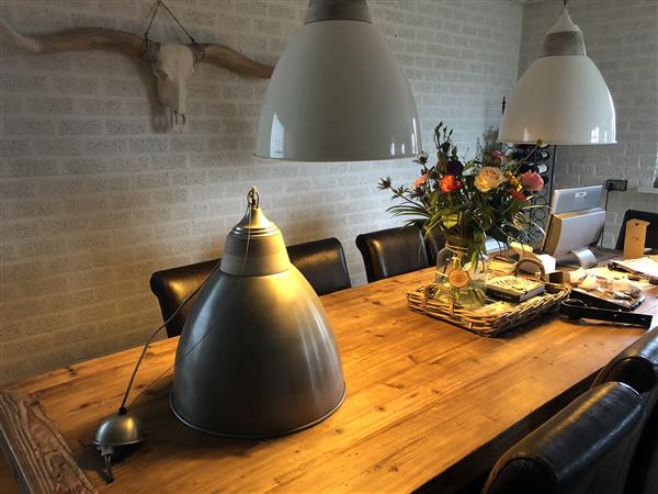 Grote foto prachtige by boo hanglamp metaal hout afzetting. huis en inrichting overige
