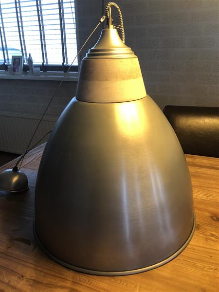 Grote foto prachtige by boo hanglamp metaal hout afzetting. huis en inrichting overige