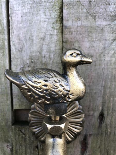 Grote foto waterkraan met eend voor tuin fonteinen messing mooi tuin en terras overige tuin en terras