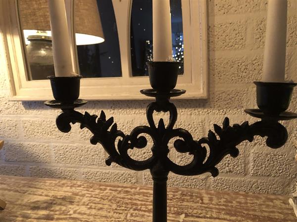 Grote foto kaarsenkandelaar 3 armige robuustegietijzer old white super mooi huis en inrichting woningdecoratie