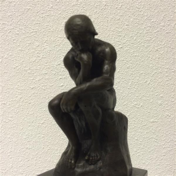 Grote foto sculptuur brons de denker huis en inrichting woningdecoratie