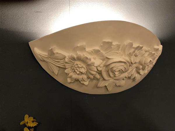 Grote foto mooie strakke wandlamp in wit terracotta steen zeer fraai klassiek. huis en inrichting overige