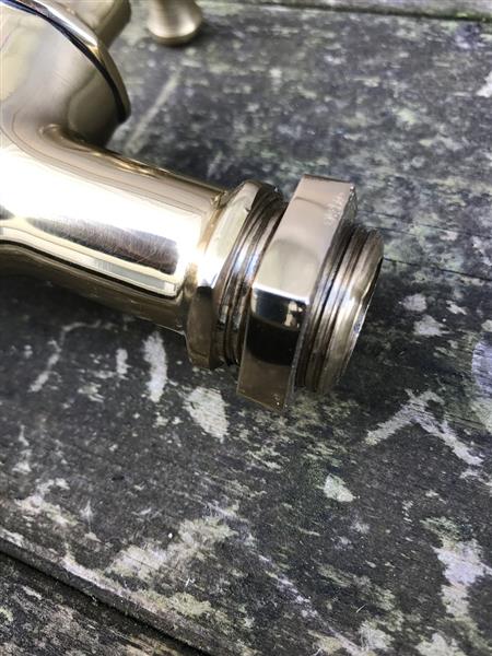 Grote foto waterkraan voor tuin fonteinen messing tuin en terras overige tuin en terras