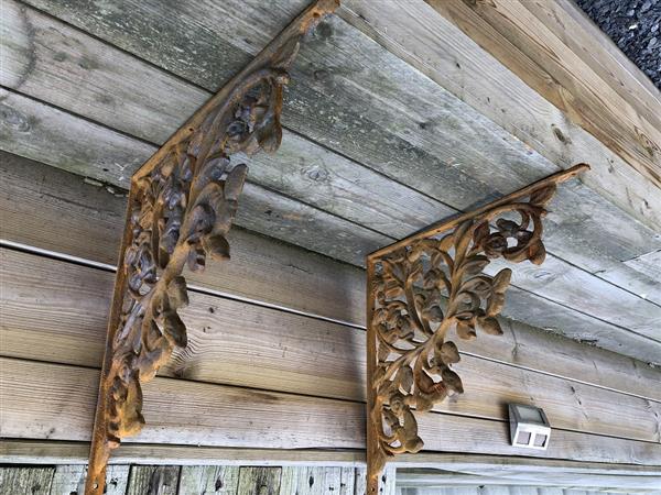 Grote foto set hoek steunen roos zwaar gietijzer ondersteuning voor planken rust bruin. tuin en terras tuindecoratie