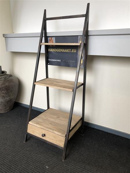 Grote foto display rack 3 etages industrieel 1 x la metalen frame met hardhouten afwerking. huis en inrichting woningdecoratie