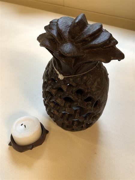 Grote foto gietijzeren lantaarn in de vorm van een ananas sfeervolle verlichting. huis en inrichting overige