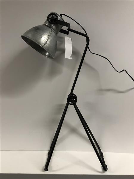Grote foto industri le tafel bureau lamp smeedijzeren voet met zinken kap. huis en inrichting overige