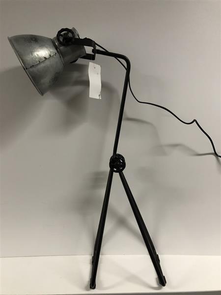 Grote foto industri le tafel bureau lamp smeedijzeren voet met zinken kap. huis en inrichting overige