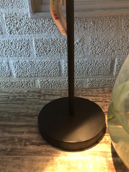 Grote foto industri le tafel bureau lamp op stand en verstelbare metalen kap. huis en inrichting eettafels