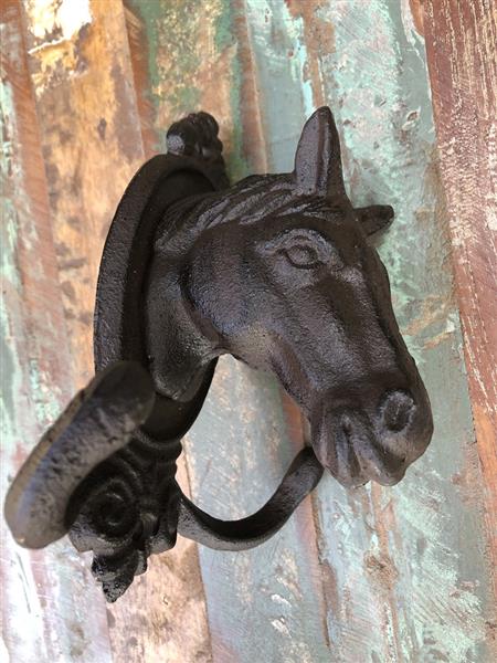 Grote foto paardenhoofd gietijzer met 2 kapstokhaken robuust en fraai huis en inrichting woningdecoratie