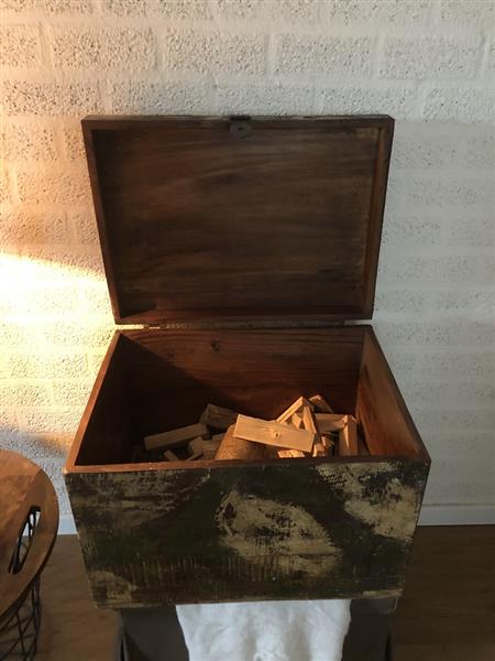 Grote foto prachtige massief hardhouten kist yamaica met mooi beslag. huis en inrichting woningdecoratie