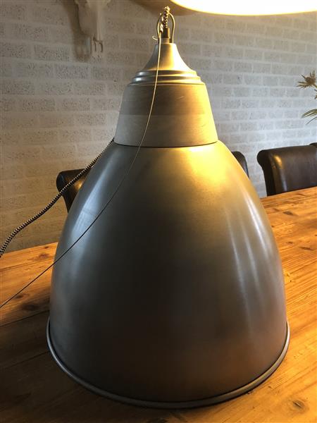 Grote foto prachtige by boo hanglamp metaal hout afzetting. huis en inrichting overige