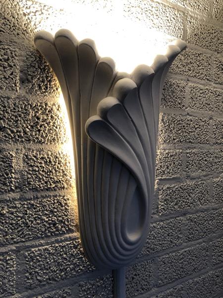 Grote foto mooie strakke wandlamp in wit terracotta steen zeer fraai klassiek louis xiv. huis en inrichting overige