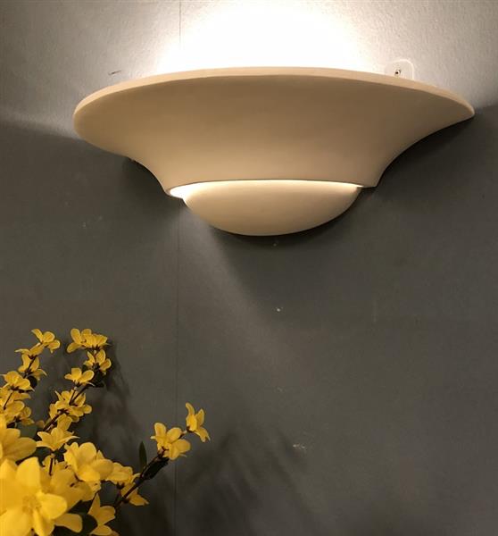Grote foto mooie strakke wandlamp in wit terracotta steen zeer fraai modern. huis en inrichting overige