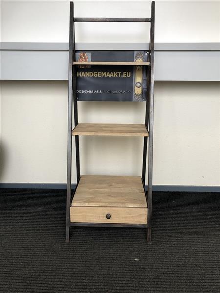 Grote foto display rack 3 etages industrieel 1 x la metalen frame met hardhouten afwerking. huis en inrichting woningdecoratie