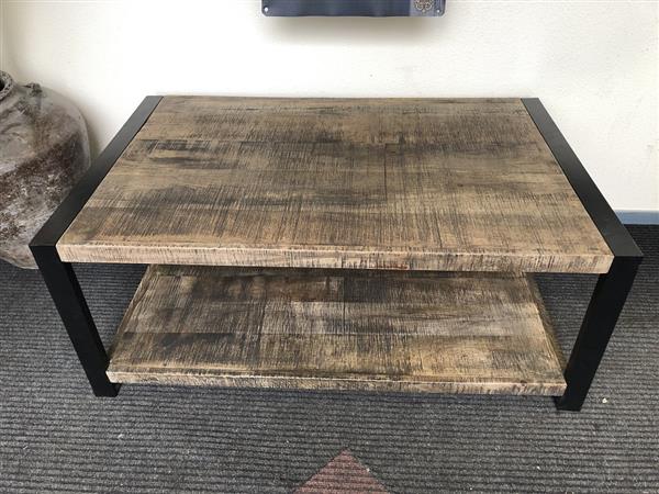 Grote foto salontafel met gietijzeren onderstel frame en zware hardhouten bladen. huis en inrichting eettafels