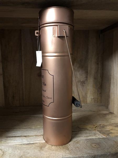 Grote foto prachtige metalen copper look wijnvcover wijnverpakking fraai en chique huis en inrichting woningdecoratie